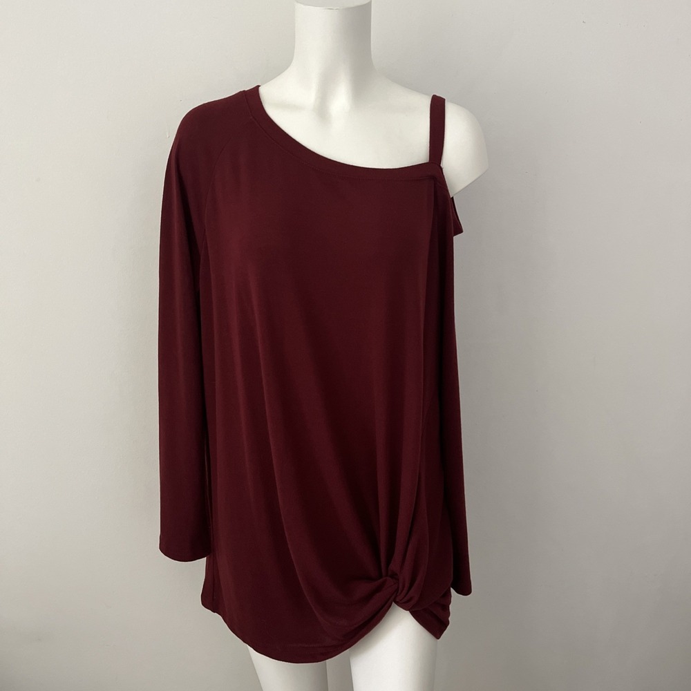 Women's Asymmetrical Cold Shoulder Top Red XXL Edgy Chic Modern Boho Casual